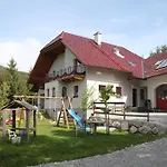 Haus Sylvia Mariapfarr